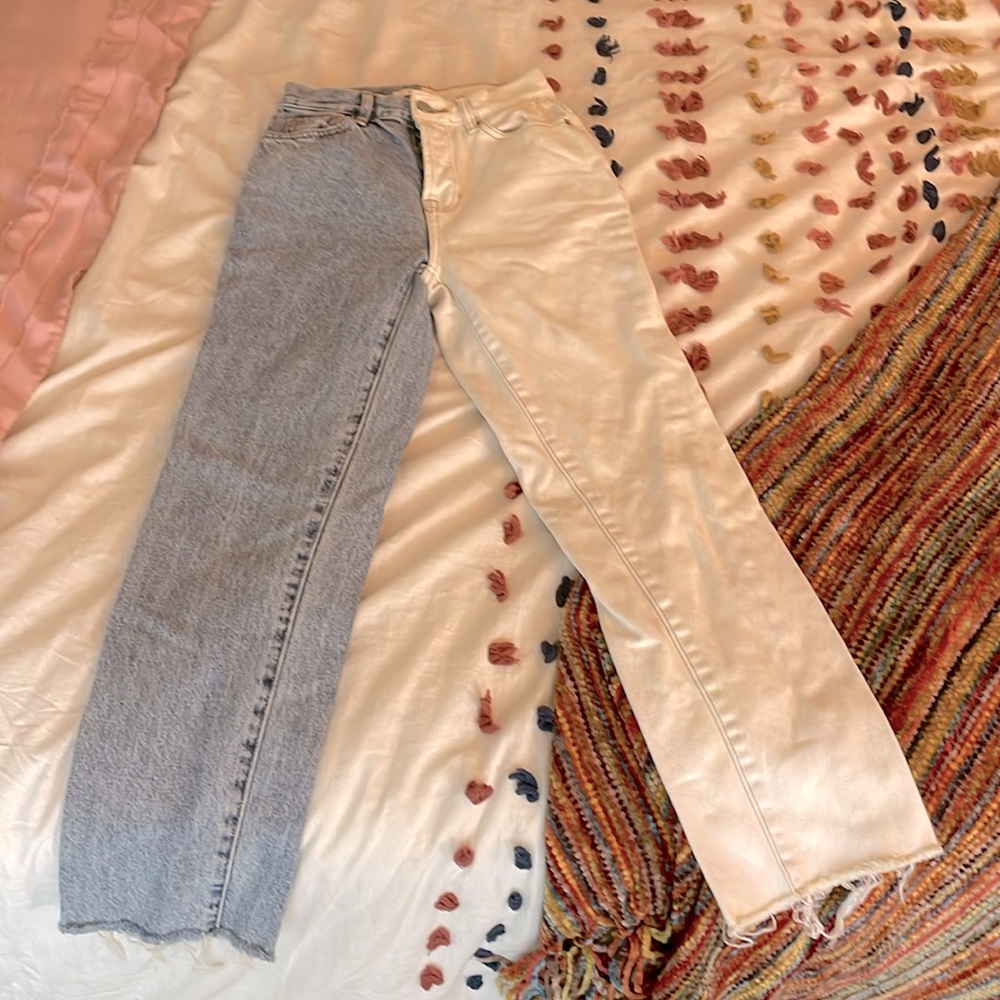 Pacsun high rise straight leg size 22